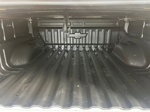 Used 2021 Chevrolet Colorado Z71 w/ Safety Package image 27