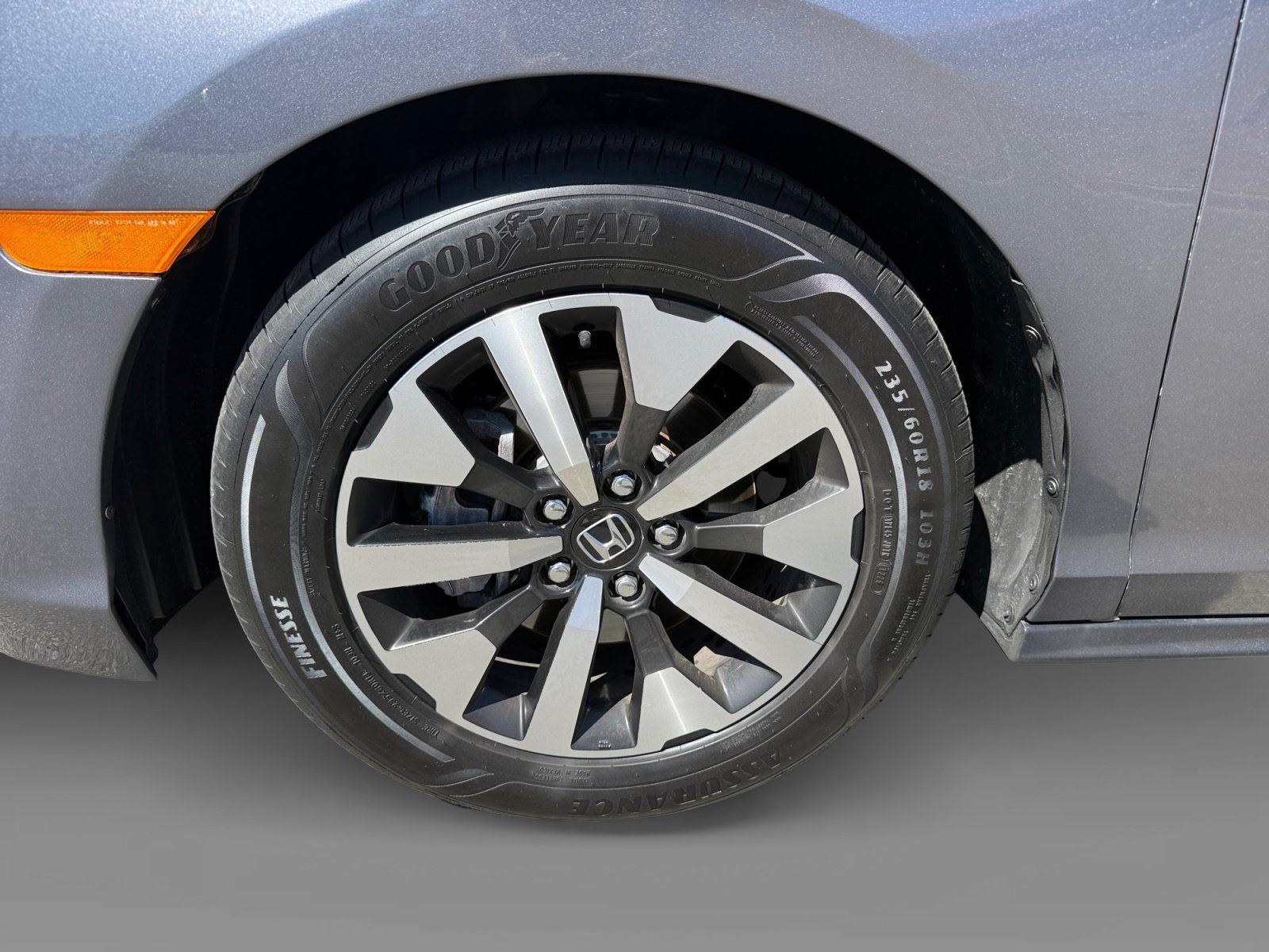 Used 2025 Honda Odyssey EX-L image 9
