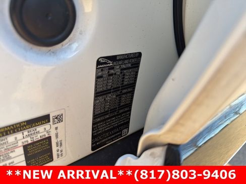 Used 2024 Jaguar F-PACE R-Dynamic S image 16