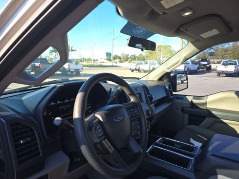 Used 2016 Ford F150 XL w/ Equipment Group 101A Mid image 8