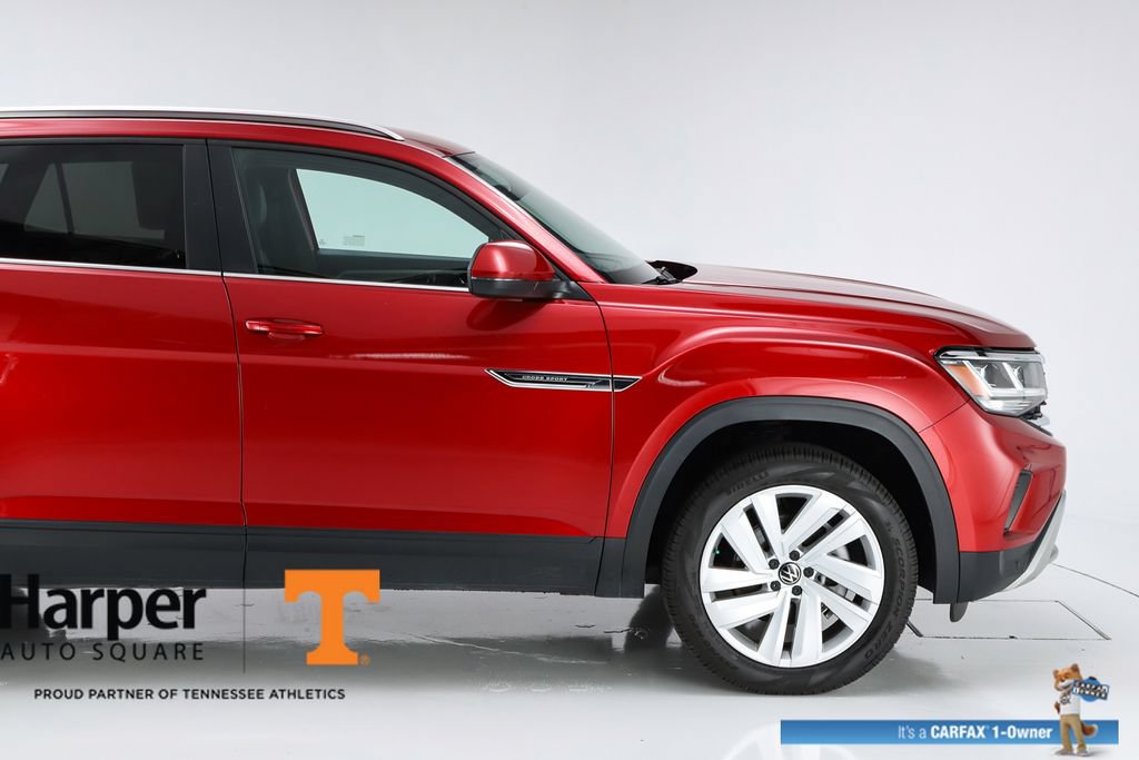 Used 2023 Volkswagen Atlas Cross Sport SE FWD image 12