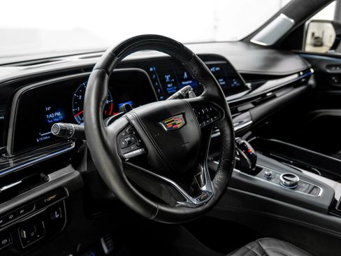 Used 2023 Cadillac Escalade V image 25