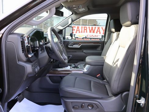 New 2026 Chevrolet Silverado 2500 LT w/ Trail Boss Package image 16