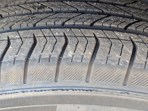 Used 2023 Lexus RX 350 Premium w/ Accessory Package image 11