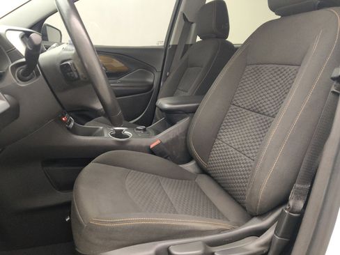 Used 2018 GMC Terrain SLE FWD image 17