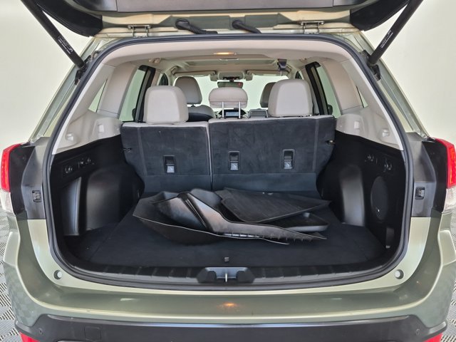 Used 2019 Subaru Forester Limited AWD/4WD image 6