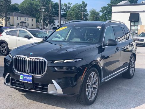 Used 2025 BMW X7 xDrive40i AWD/4WD image 5