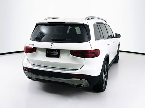 Used 2025 Mercedes-Benz GLB 250 image 9