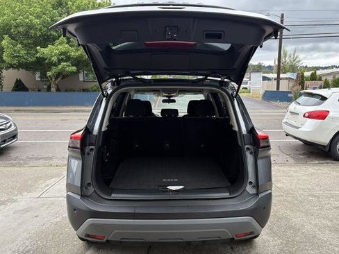Certified 2023 Nissan Rogue SV image 10