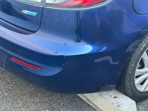 Used 2013 MAZDA MAZDA3 i Touring image 16