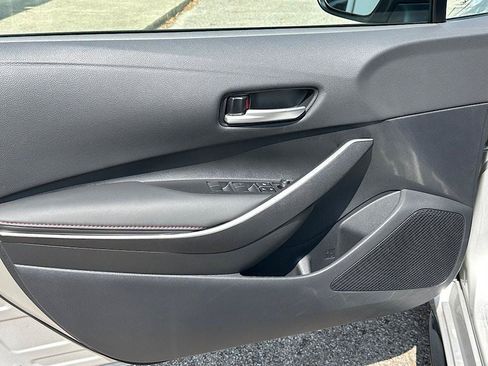 Certified 2025 Toyota Corolla SE FWD image 13