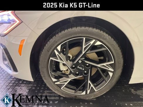 Used 2025 Kia K5 GT-Line w/ GT-Line Premium Package image 34