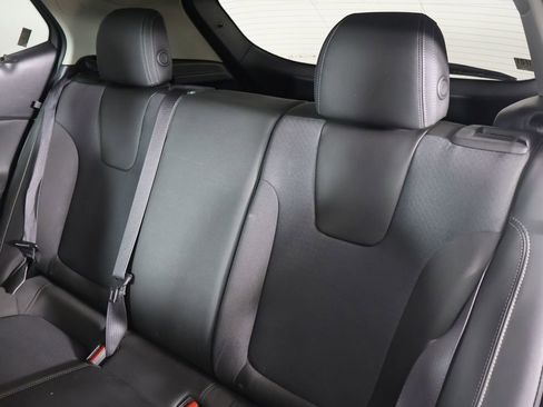 Used 2024 Buick Encore GX Preferred FWD image 28