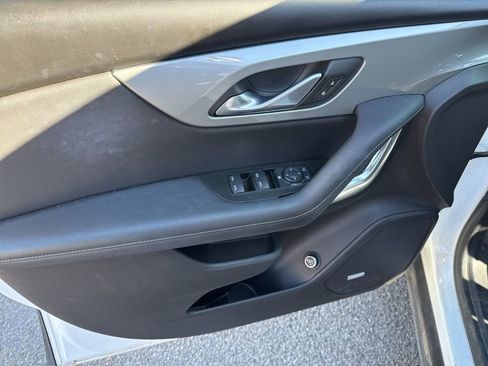 Used 2019 Chevrolet Blazer LT w/ Sun and Wheels Package image 32