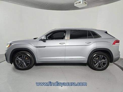 Used 2021 Volkswagen Atlas Cross Sport SE AWD/4WD image 3