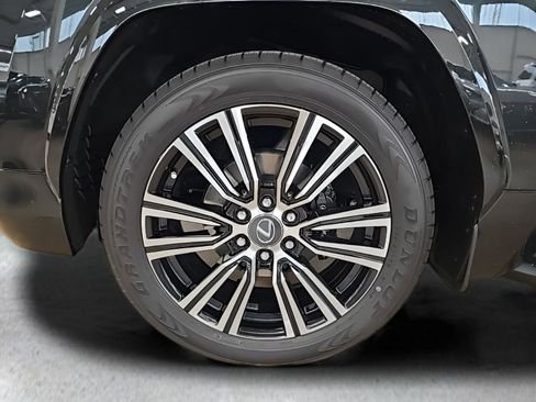 New 2024 Lexus LX 600 4WD w/ Luxury Package image 6