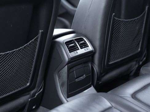 Used 2016 Audi Q5 2.0T Premium Plus w/ Technology Package image 26