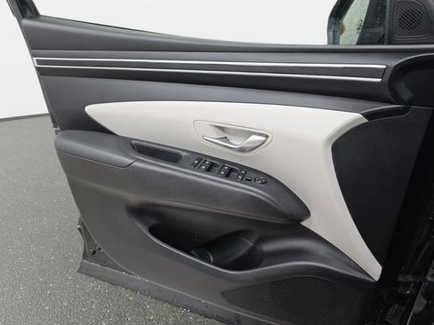 Used 2023 Hyundai Tucson SE AWD/4WD image 27