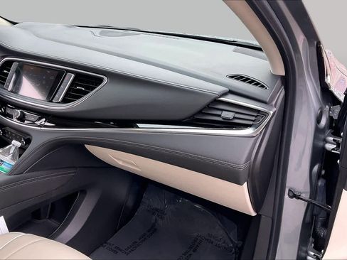 Used 2024 Buick Enclave Avenir w/ Avenir Technology Package FWD image 18