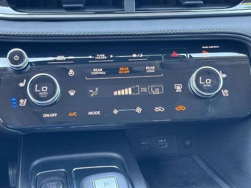 Certified 2023 INFINITI QX60 Luxe w/ Performance Audio Package AWD/4WD image 24