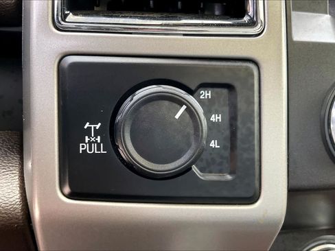 Used 2020 Ford F250 King Ranch w/ King Ranch Ultimate Package AWD/4WD image 33
