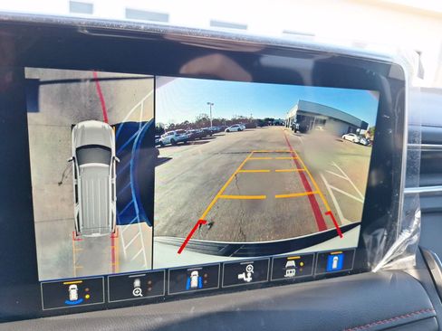 Used 2023 Chevrolet Tahoe RST w/ Luxury Package image 26