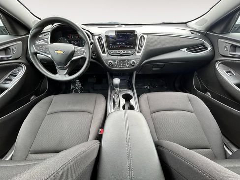 Used 2023 Chevrolet Malibu LT FWD image 11