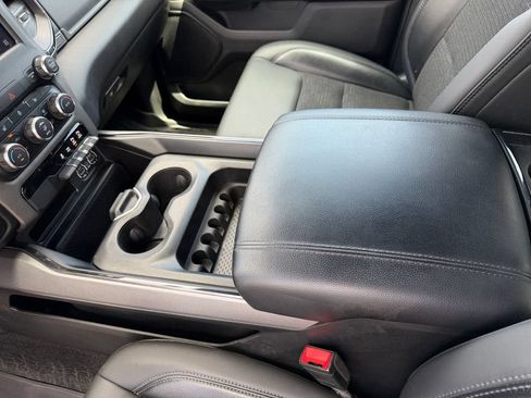 Used 2023 RAM 1500 Big Horn AWD/4WD image 18