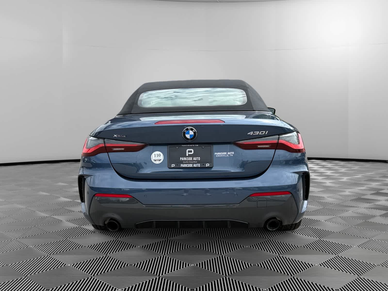 Used 2023 BMW 430i xDrive Convertible w/ M Sport Package AWD/4WD image 4