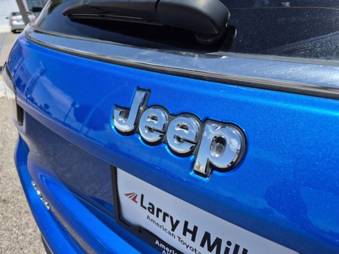 Used 2025 Jeep Compass Limited AWD/4WD image 22