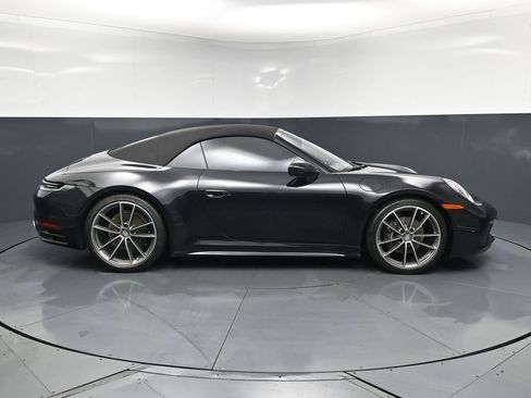 Certified 2024 Porsche 911 Carrera RWD image 9