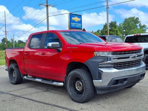 Used 2019 Chevrolet Silverado 1500 LT w/ All-Star Edition AWD/4WD image 3