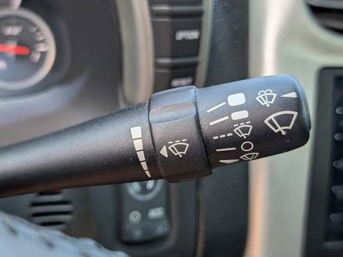 Used 2005 Chevrolet Corvette Convertible w/ Preferred Equipment Group image 25