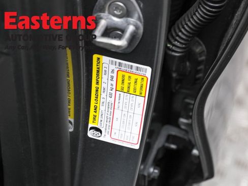 Used 2022 Ford Escape SE w/ Cold Weather Package image 33