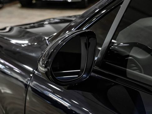 Used 2019 Porsche Cayenne image 36