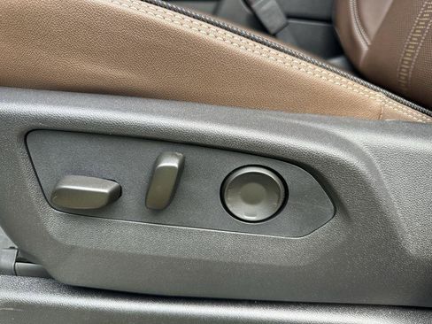 New 2026 Chevrolet Suburban High Country w/ Sun And Tow Package image 10