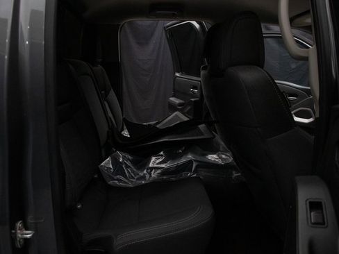 Used 2024 Nissan Frontier SV w/ SV Convenience Package image 19