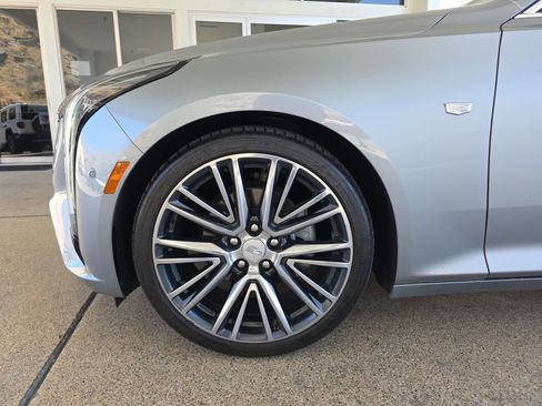 Used 2025 Cadillac CT5 Premium Luxury RWD image 34