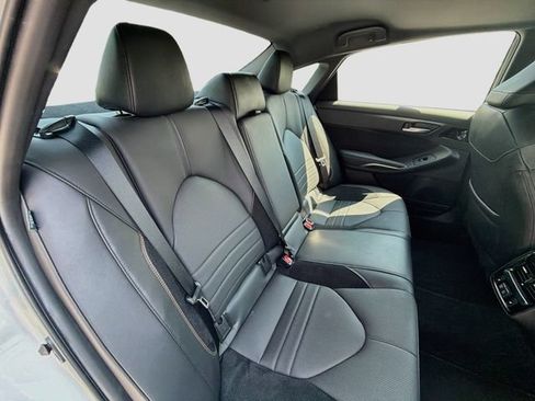 Used 2022 Toyota Avalon Touring w/ Carpet Mat Package (TMS) FWD image 27