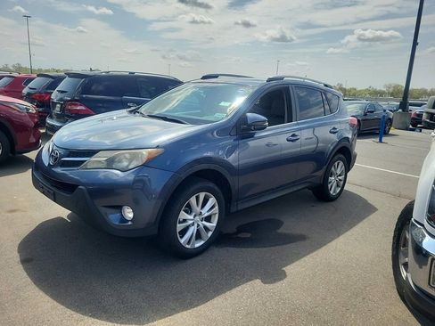 Used 2013 Toyota RAV4 Limited image 3