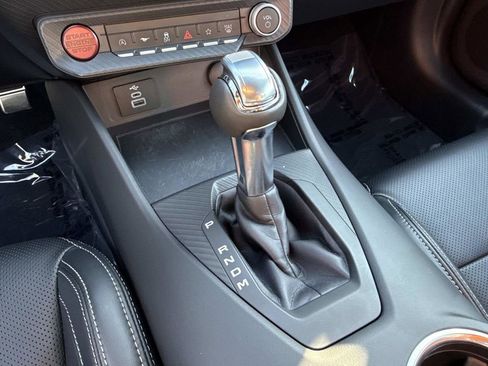 Used 2025 Ford Mustang GT Premium RWD image 18
