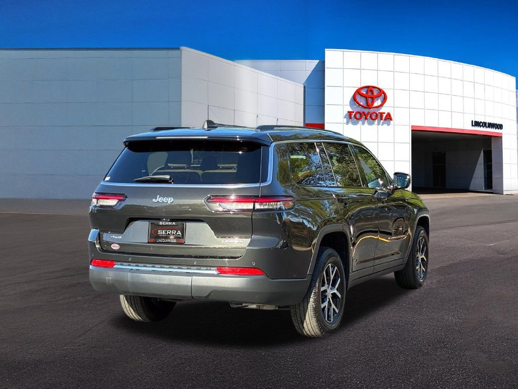 Used 2023 Jeep Grand Cherokee L Limited AWD/4WD image 10