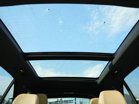 Certified 2026 Mercedes-Benz GLE 450 4MATIC image 32