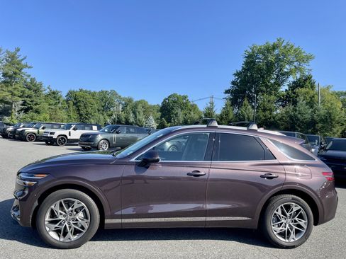 Used 2023 Genesis GV70 2.5T w/ Select Package AWD/4WD image 8