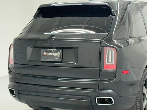 Used 2024 Rolls-Royce Cullinan AWD/4WD image 52