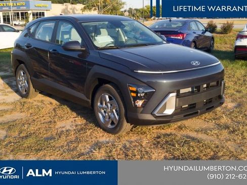 New 2026 Hyundai Kona SE FWD image 3