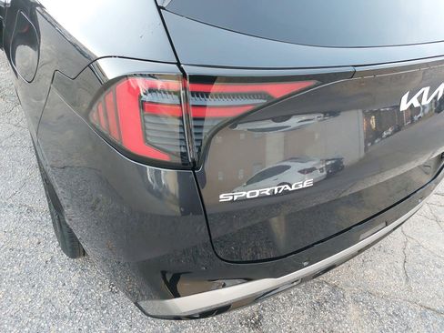 New 2026 Kia Sportage SX image 33