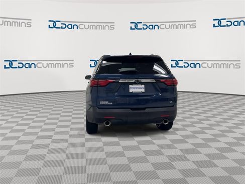 Used 2023 Chevrolet Traverse LT image 7