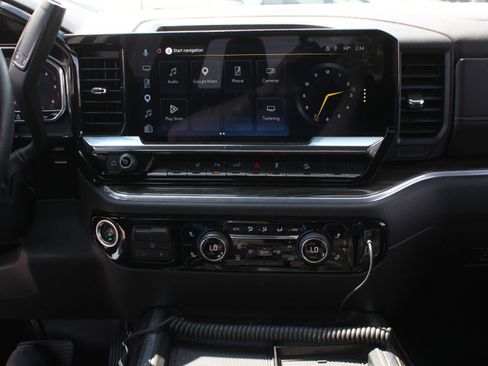 Used 2025 Chevrolet Silverado 3500 LT w/ Trail Boss Package AWD/4WD image 13