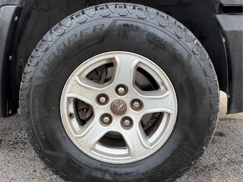 Used 2007 Dodge Dakota SLT w/ Trailer Tow Group AWD/4WD image 18